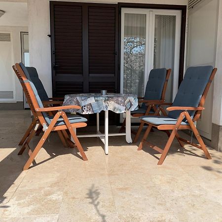 Deluxe Apartment Dora With A Private Parking, Terrace And See View Риека Экстерьер фото