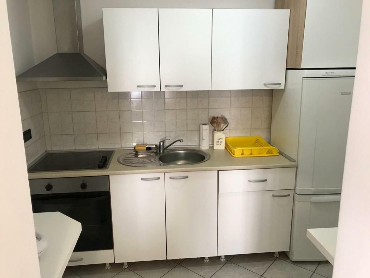 Deluxe Apartment Dora With A Private Parking, Terrace And See View Риека Экстерьер фото
