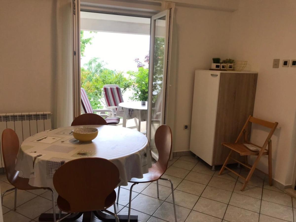Deluxe Apartment Dora With A Private Parking, Terrace And See View Риека Экстерьер фото